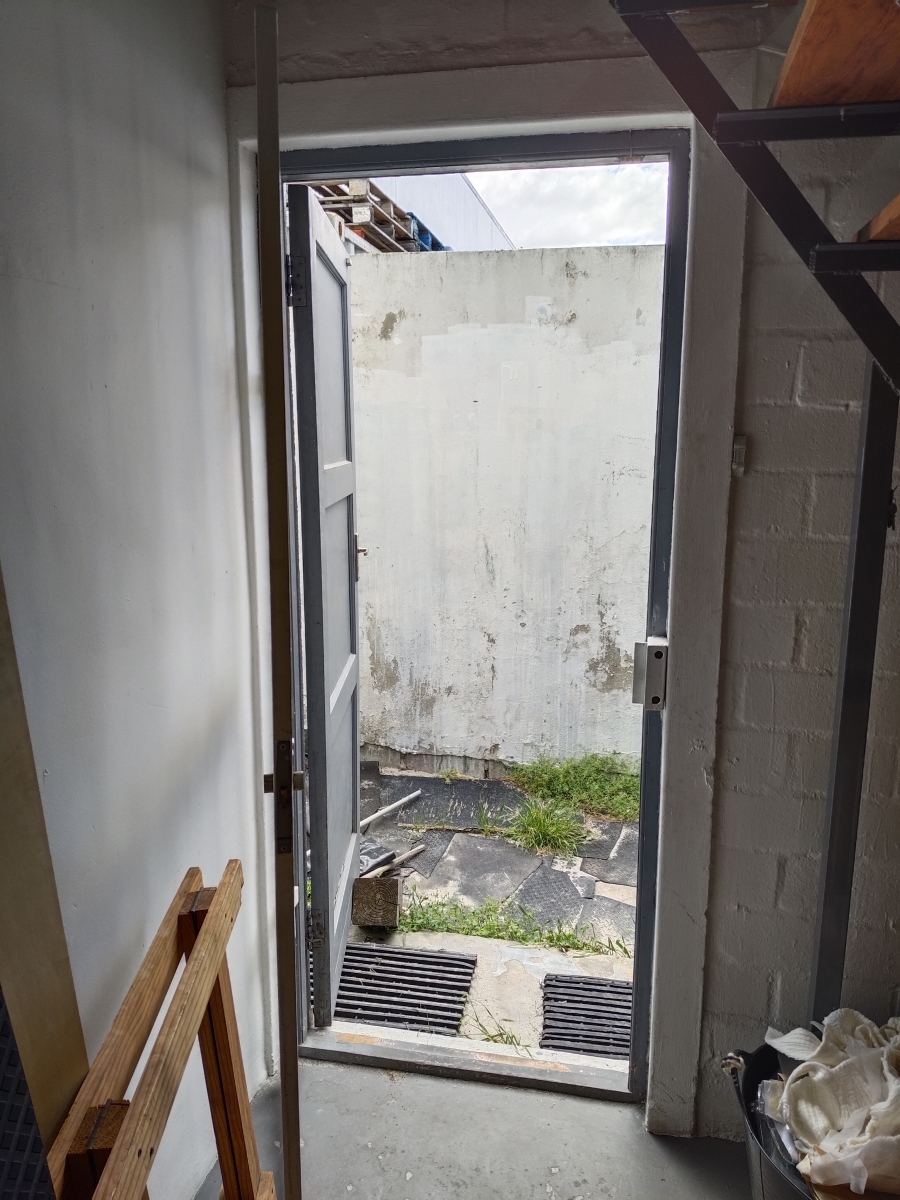 To Let commercial Property for Rent in Muizenberg Western Cape